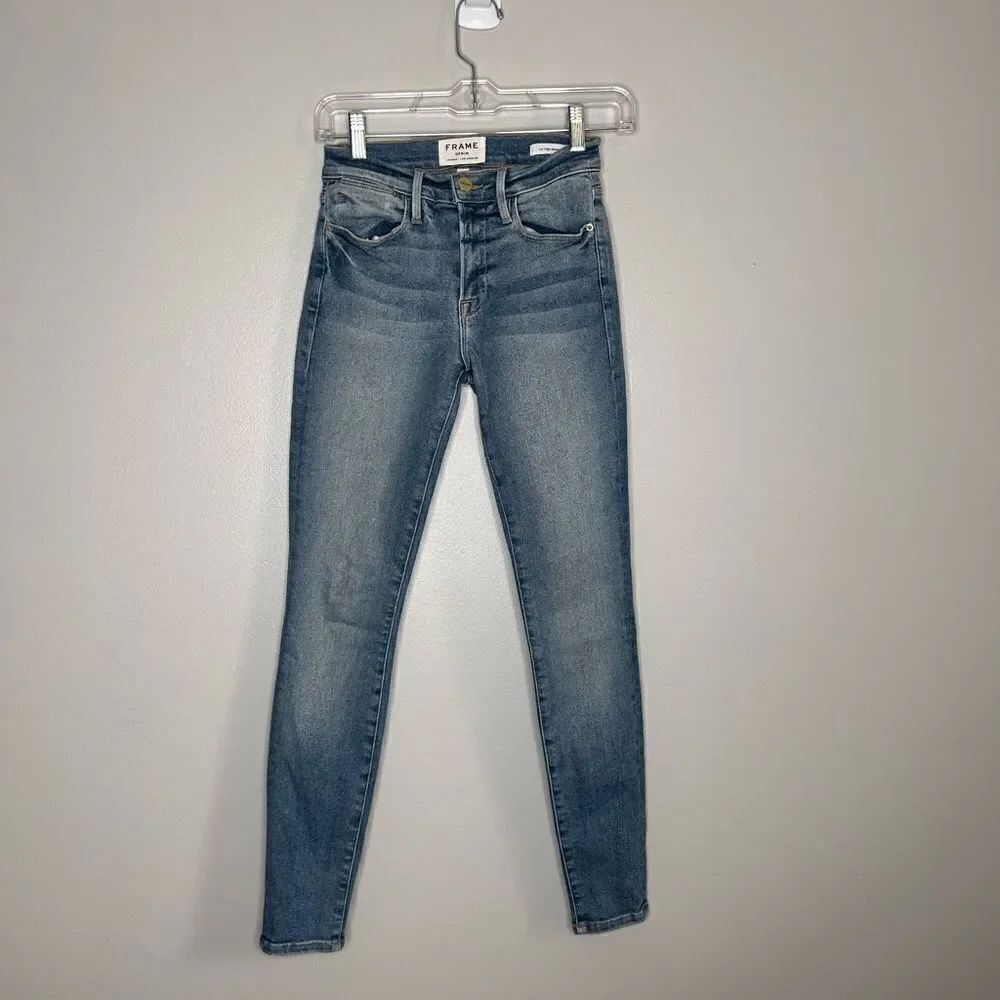 FRAME Le High Skinny Jeans DuPont Drive